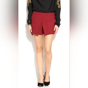 Mango Burgundy Skorts Sise 8
